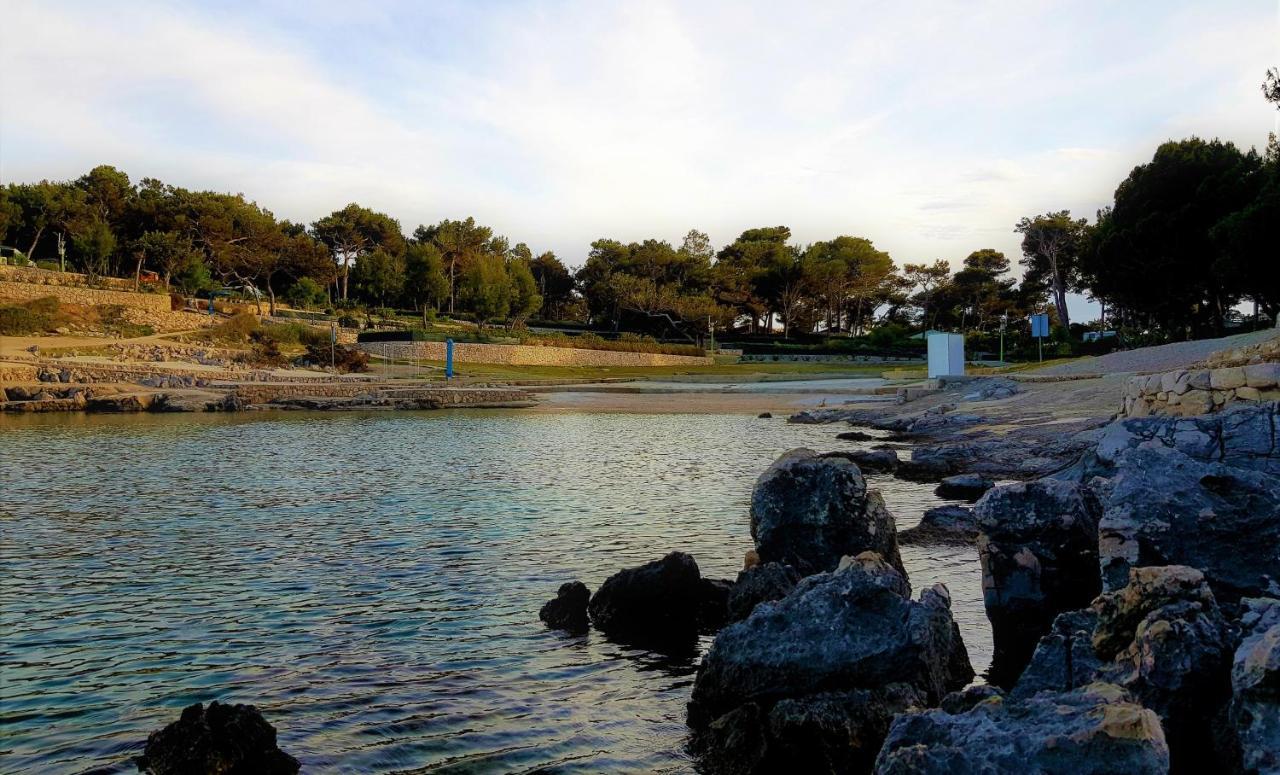Living Point Mobile Homes Mali Losinj Bagian luar foto