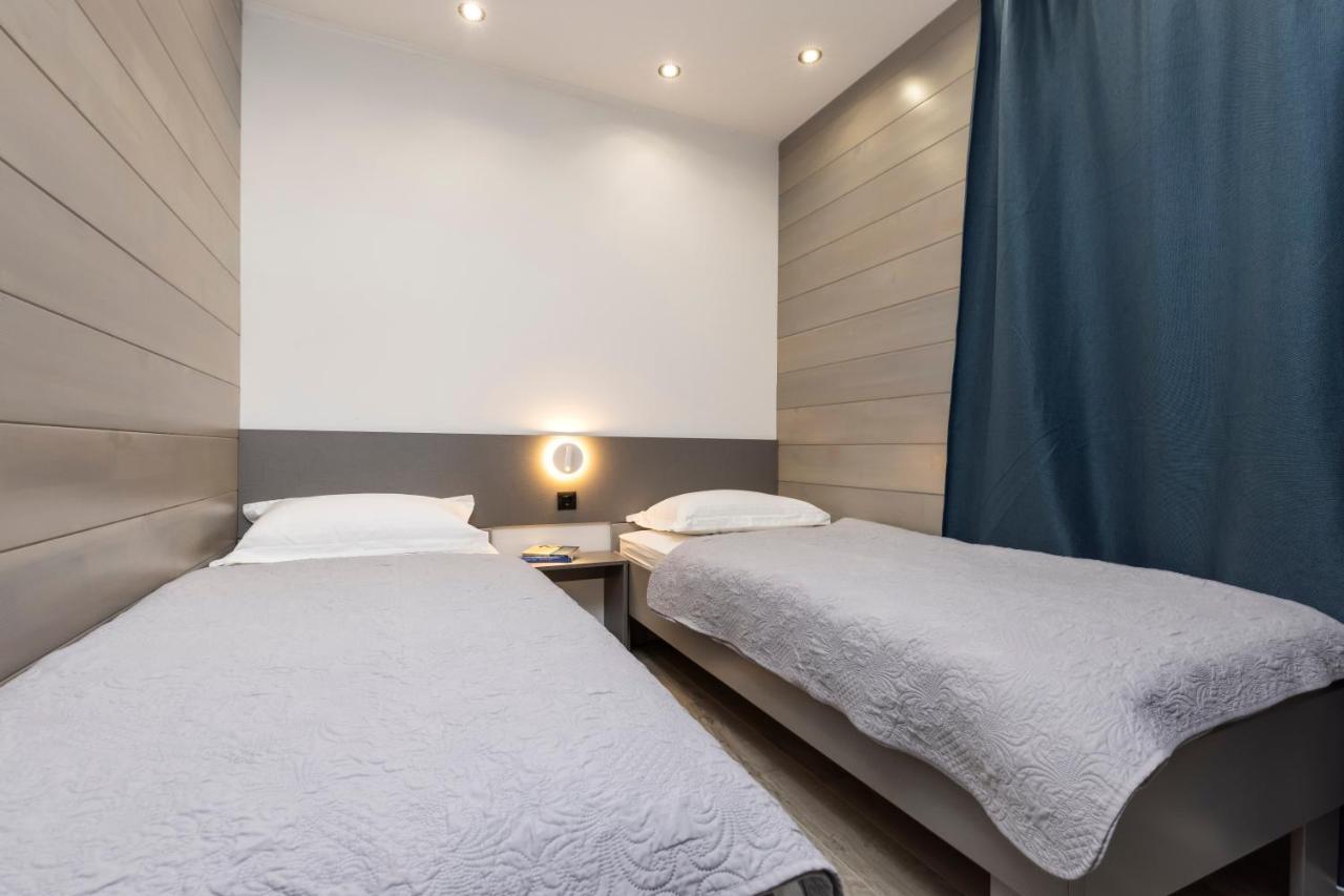 Living Point Mobile Homes Mali Losinj Bagian luar foto