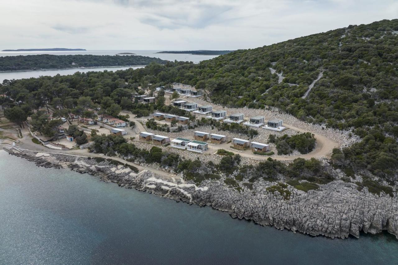 Living Point Mobile Homes Mali Losinj Bagian luar foto